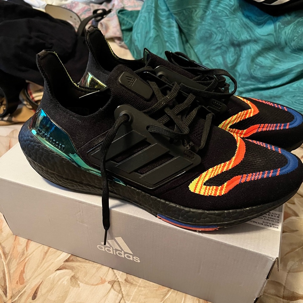 Ultraboost 22 rainbow 🌈